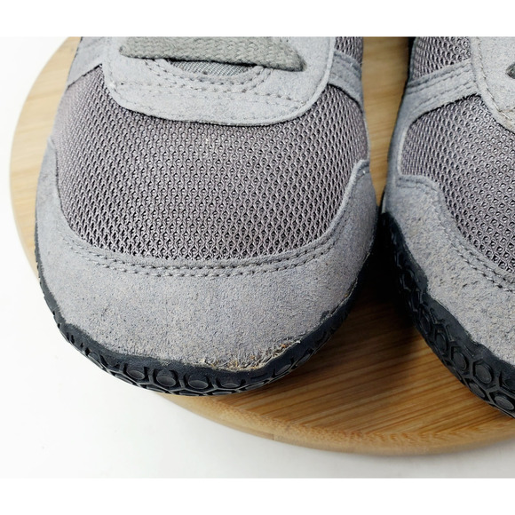 Onitsuka Tiger Shoes Womens 9 Ultimate 81 Grey Black Retro Sneaker - Picture 5 of 16